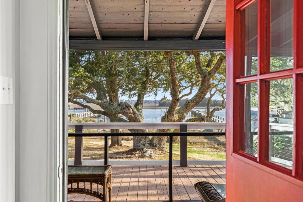 Vila Dolphin Cove - Whole Waterfront House With Dock Ocean Isle Beach Exteriér fotografie
