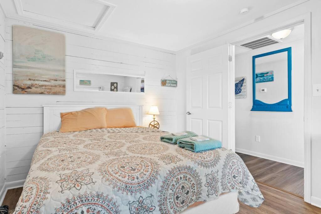 Vila Dolphin Cove - Whole Waterfront House With Dock Ocean Isle Beach Exteriér fotografie