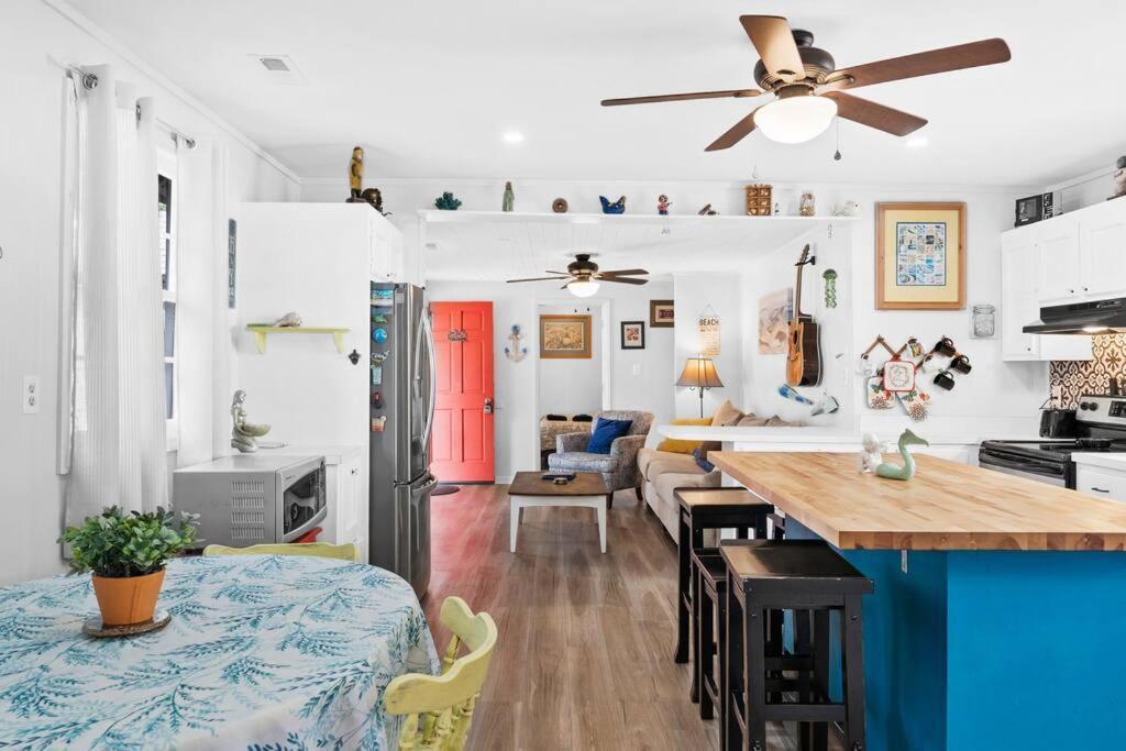 Vila Dolphin Cove - Whole Waterfront House With Dock Ocean Isle Beach Exteriér fotografie